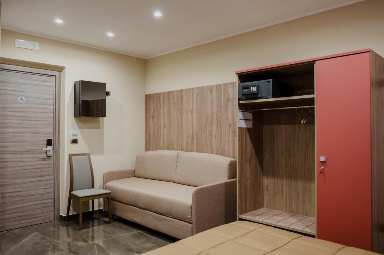 Miryam House Affittacamere Suite E Relax Сан Северо Екстериор снимка