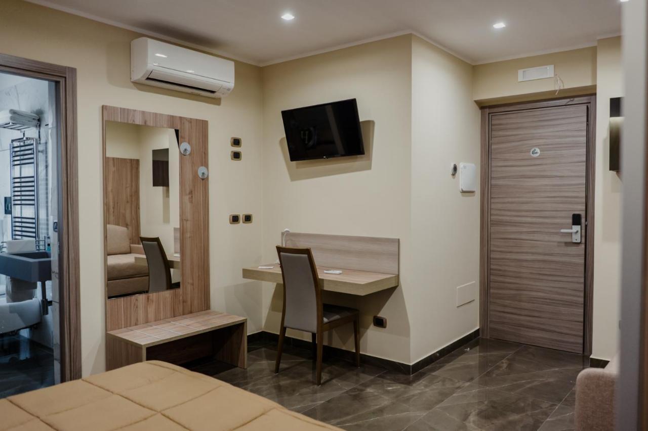 Miryam House Affittacamere Suite E Relax Сан Северо Стая снимка